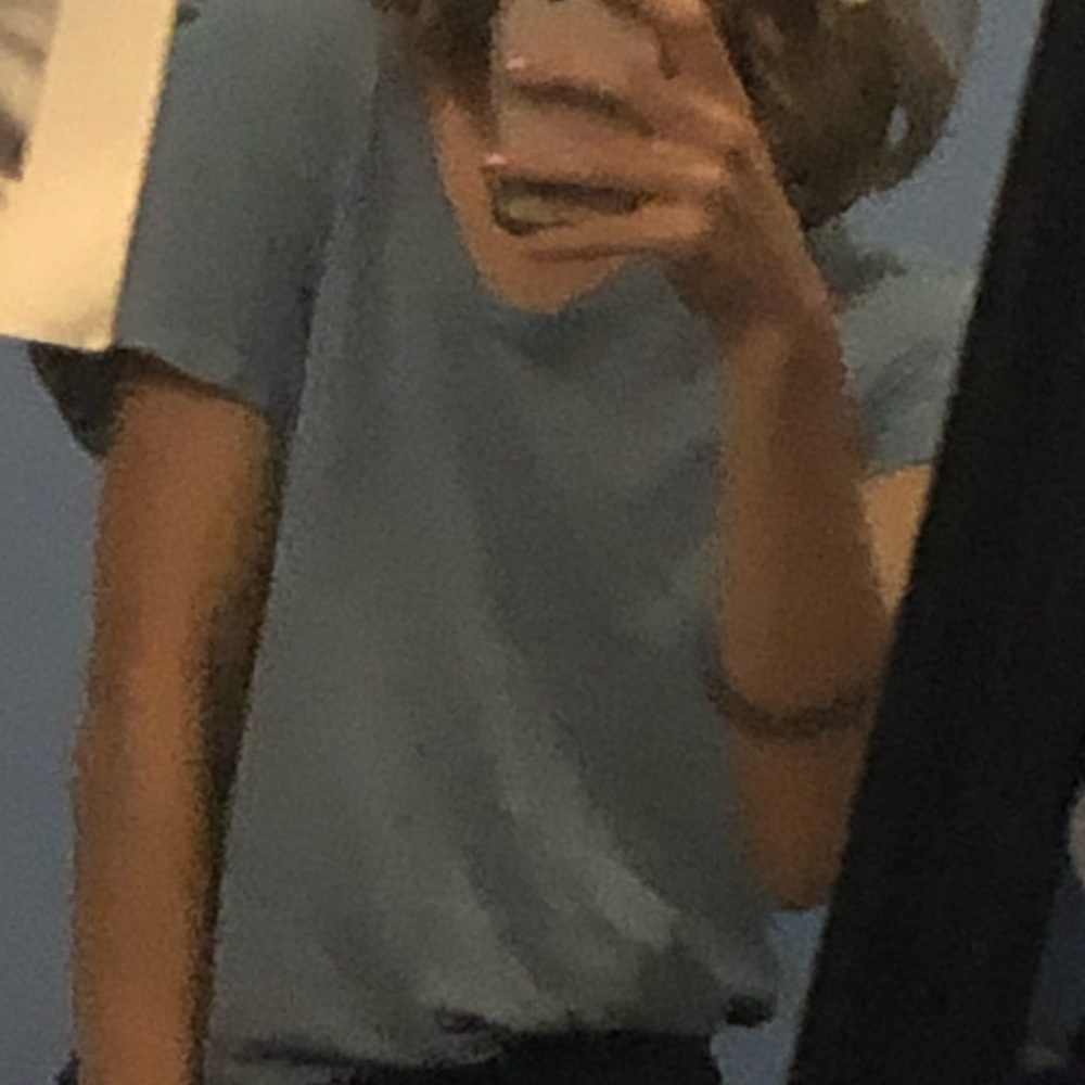 SUPER CUTE V NECK
